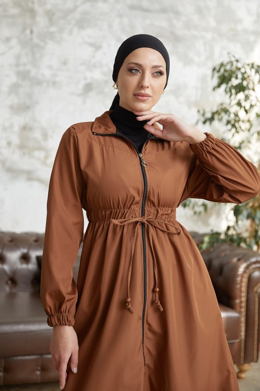 7373 - Bel Büzgülü Tesettür Trençkot Taba-F6