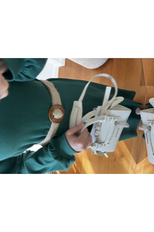 4417 - Hasır Kemerli Tesettür Elbise Yeşi̇l-E2 4417 - Hasır Kemerli Tesettür Elbise Yeşi̇l-E2