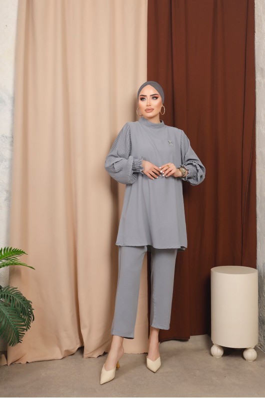 3126 - Broş Detaylı Tesettür İkili Takım Gri̇-D0 3126 - Broş Detaylı Tesettür İkili Takım Gri̇-D0