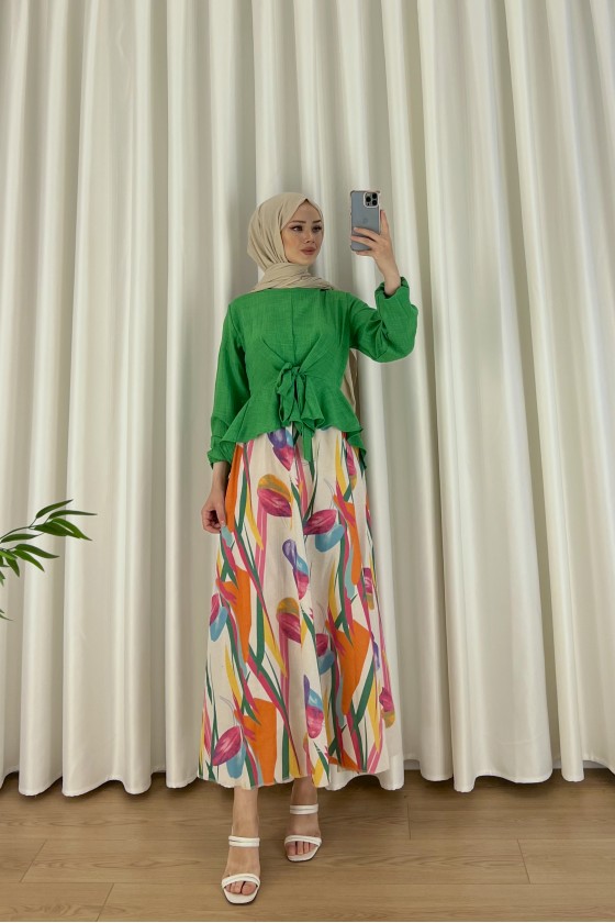 9992 - Çiçek Desen Tesettür İkili Takım Yeşi̇l