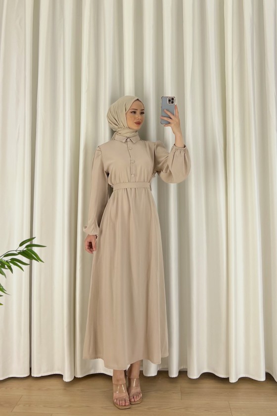 9559 - Düğme Detaylı Tesettür Elbise Bej--A13