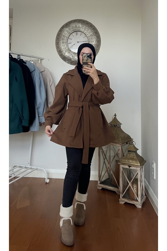 4405 - Cep Detaylı Kaban Kahverengi̇-K2