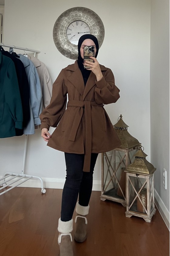 4405 - Cep Detaylı Kaban Kahverengi̇-K2