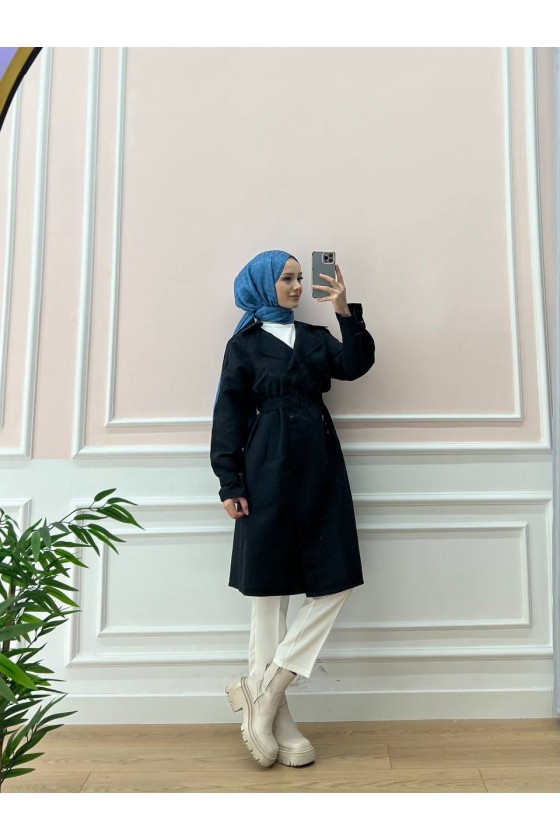 0141-Kol Ve Omuz Detaylı Tesettür Trençkot Si̇yah-C5