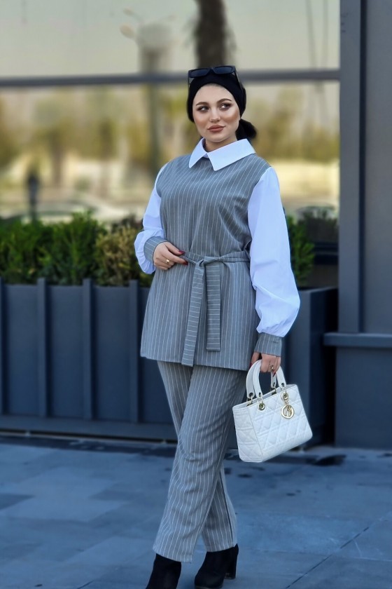 4430 - Çizgili Tesettür İkili Takım Gri̇-H3