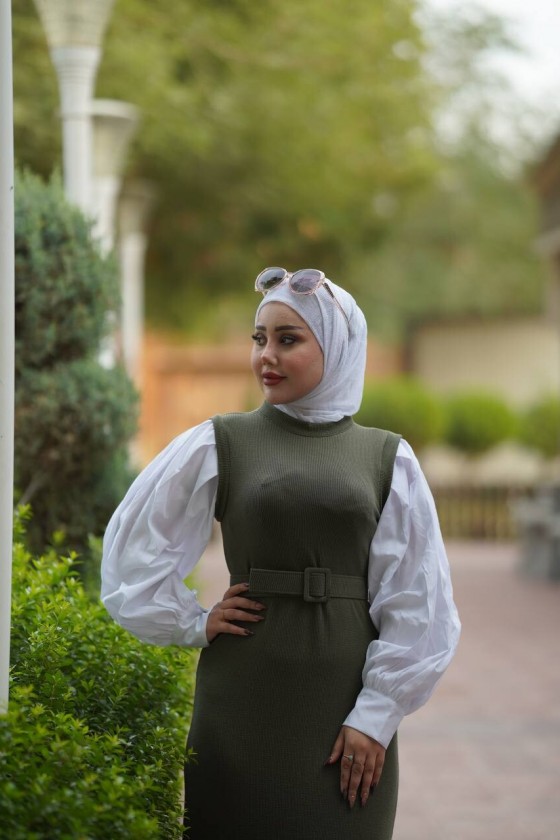 4437 - Kemerli Tesettür Elbise Haki̇-H2