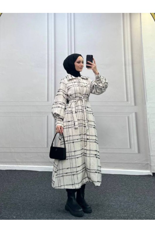 4449 - Renk Detaylı Tesettür Kaban Beyaz