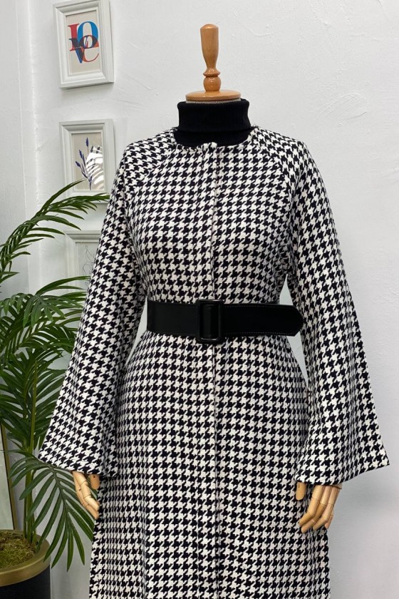 4446 - Desenli Tesettür Kaban Si̇yah-B5 4446 - Desenli Tesettür Kaban Si̇yah-B5