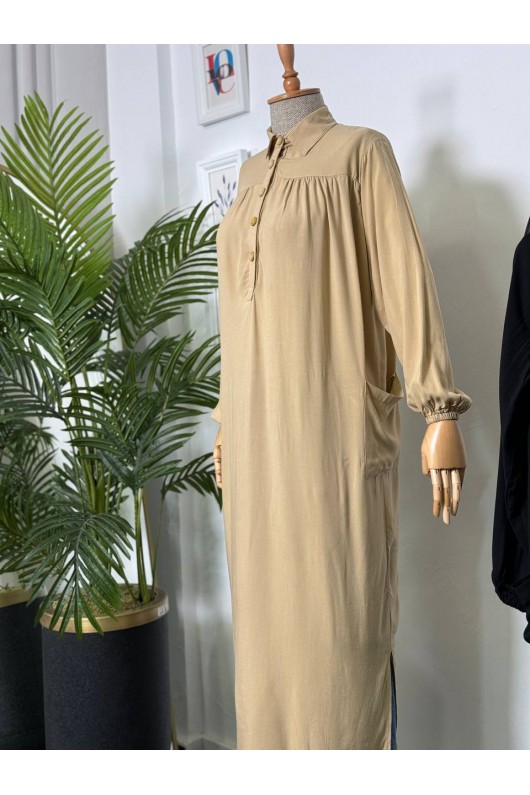 8222 - Yanları Yırtmaç Robalı Tam Boy Tunik Bej-A2 8222 - Yanları Yırtmaç Robalı Tam Boy Tunik Bej-A2