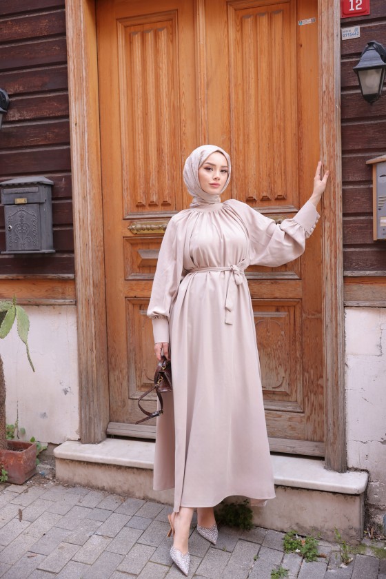 2587 - Kemerli Tesettür Elbise Bej-G2