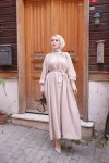 2587 - Kemerli Tesettür Elbise Bej-G2