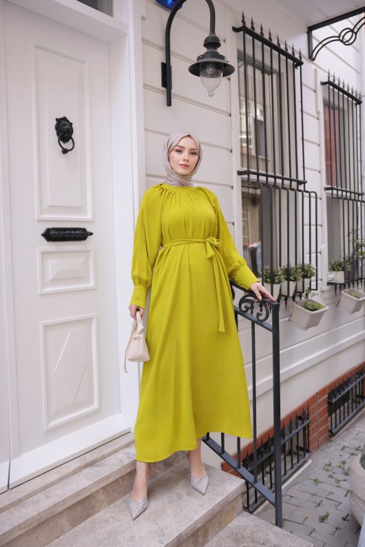 2587 - Kemerli Tesettür Elbise Yağ Yeşili-G2