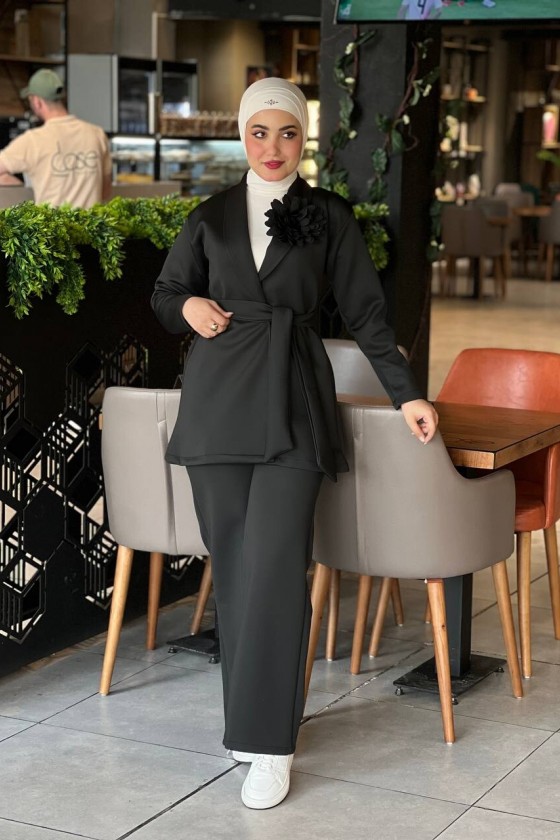 44105 - Tesettür İkili Takım Si̇yah-K8