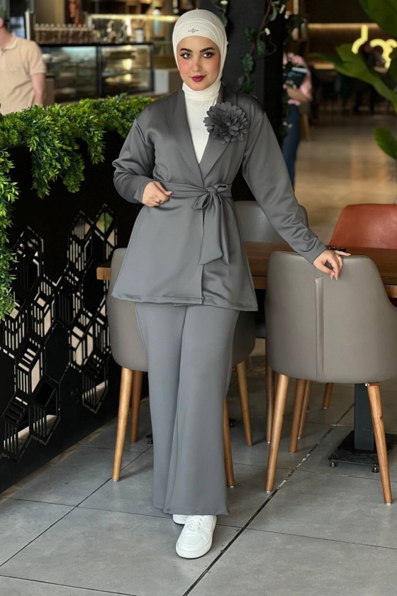 44105 - Tesettür İkili Takım Gri̇-K8