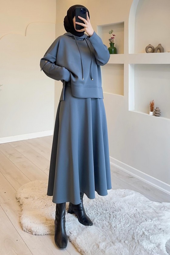 44112 - Scuba Kumaş Tesettür İkili Takım Gri̇