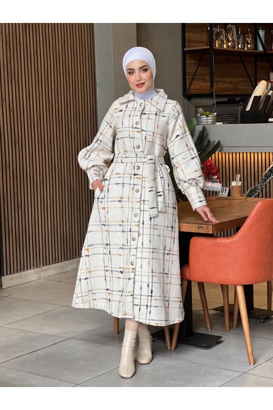 4449 - Renk Detaylı Tesettür Kaban Beyaz - Turuncu