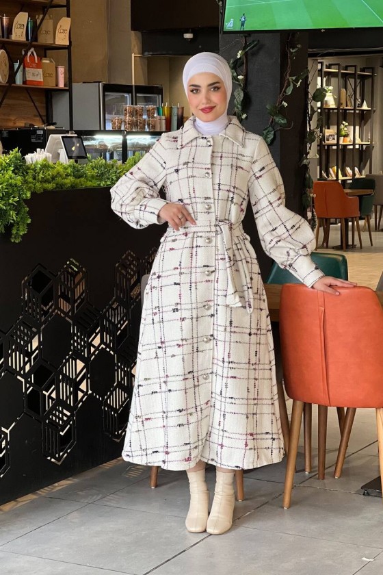 4449 - Renk Detaylı Tesettür Kaban Beyaz - Mor