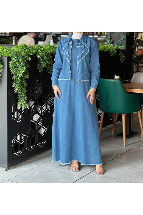 4520 - Kalp Desen Kot Kumaş Tesettür Takım Mavi̇ 4520 - Kalp Desen Kot Kumaş Tesettür Takım Mavi̇