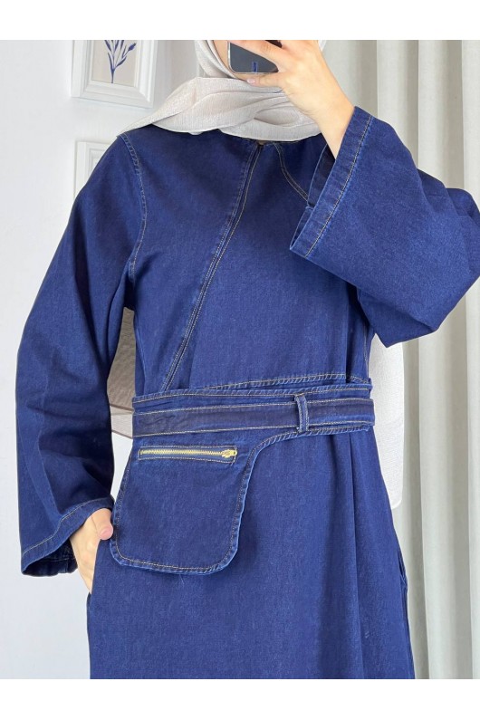 4524 - Seyyar Kemerli Cep Detaylı Kot Tesettür Elbise Mavi̇-Z1 4524 - Seyyar Kemerli Cep Detaylı Kot Tesettür Elbise Mavi̇-Z1