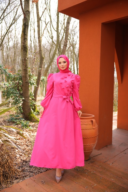 4586 - Çiçek Detaylı Tesettür Elbise Koyu Pembe-A2