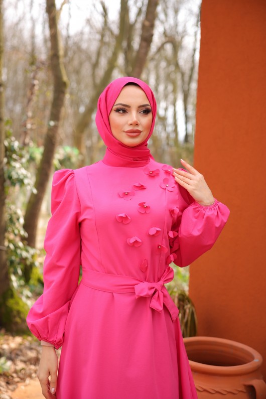 4586 - Çiçek Detaylı Tesettür Elbise Koyu Pembe-A2
