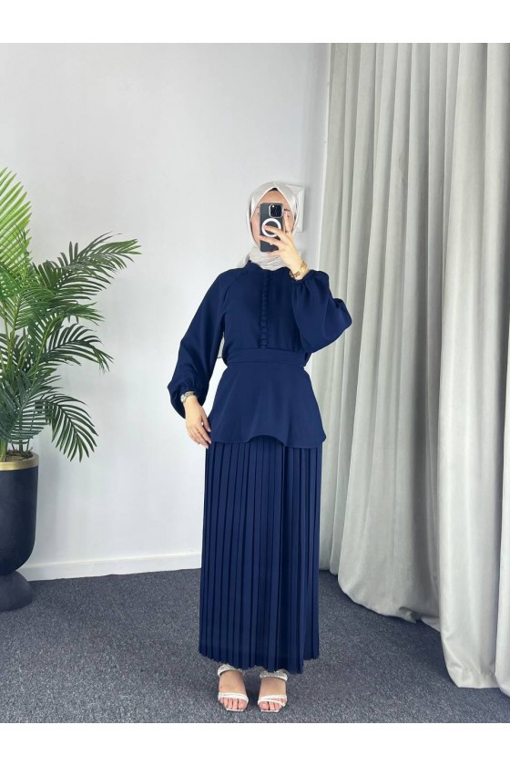 4532 - Krep Tesettür İkili Takım Laci̇vert-Z12