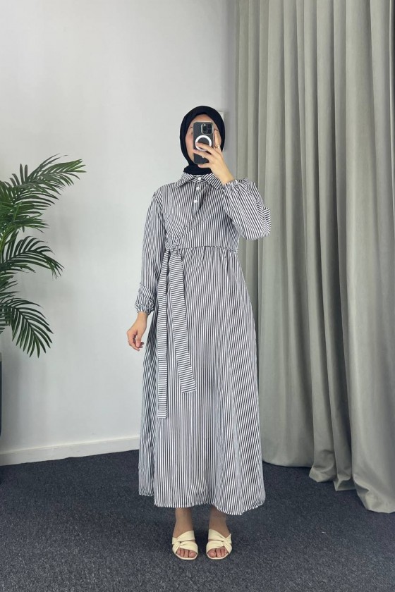 4540 - Çizgili Tesettür Elbise Si̇yah-Z8