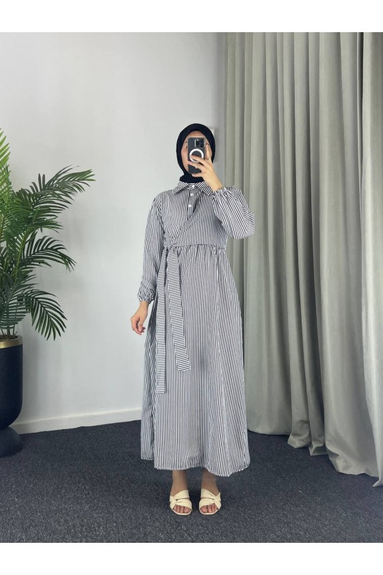 4540 - Çizgili Tesettür Elbise Si̇yah-Z8