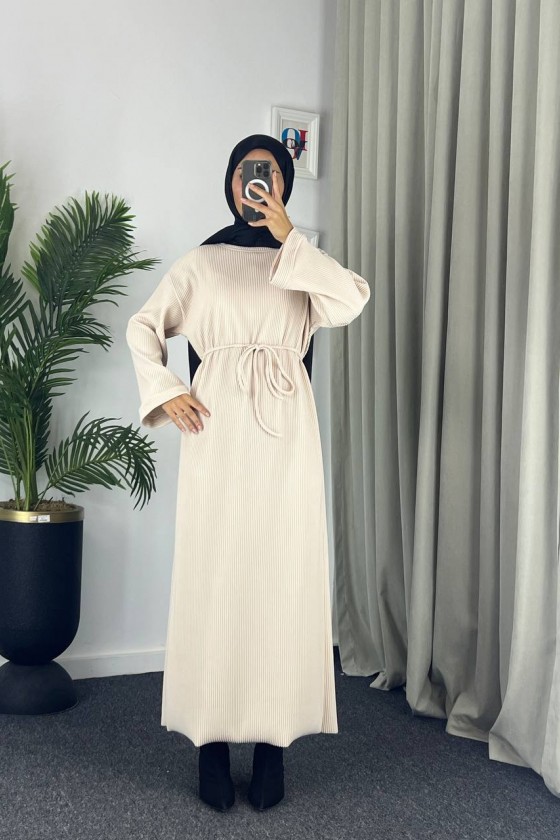 61512 - Örme Triko Tesettür Elbise Bej G-3