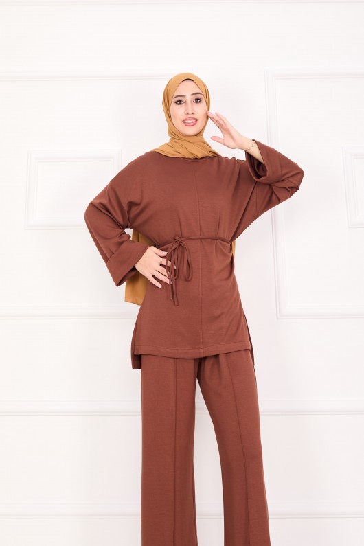 21184 - Seyyar Kuşaklı Kolu Katlama Detaylı Oyşo Takım Kahverengi̇ A23