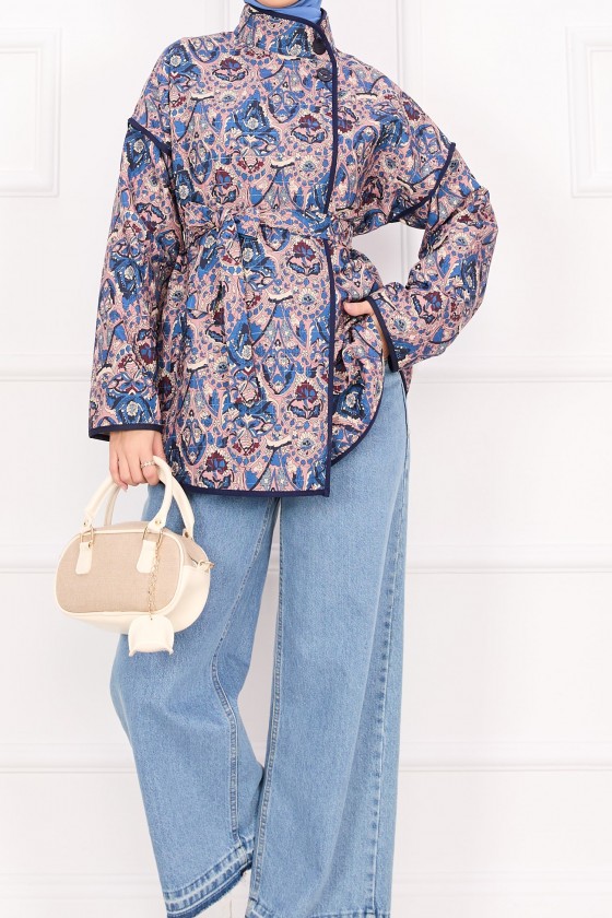 21186 - Biyeli Etnik Desen Kapitone Ceket Mavi̇ A25 21186 - Biyeli Etnik Desen Kapitone Ceket Mavi̇ A25