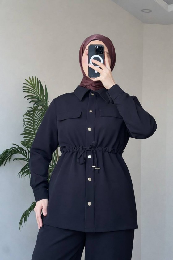 4571 - Krep Kumaş Tesettür Takım Si̇yah