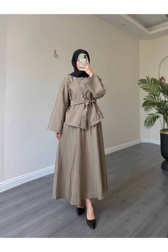 21267 - Asimetrik Gold Düğmeli Kemerli Etek & Ceket Takım Haki̇