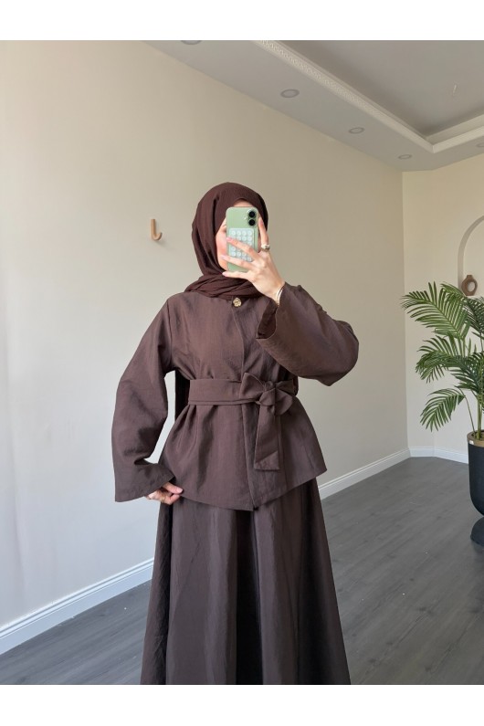 21267 - Asimetrik Gold Düğmeli Kemerli Etek & Ceket Takım Kahverengi̇