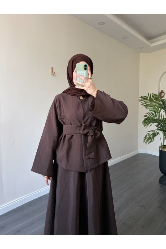 21267 - Asimetrik Gold Düğmeli Kemerli Etek & Ceket Takım Kahverengi̇