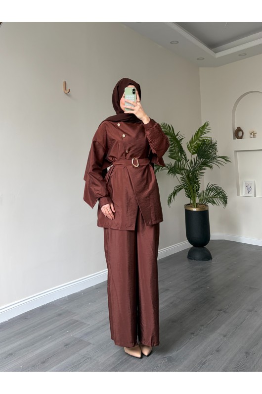 40718 - Volan Detaylı İkili Takım Kahverengi̇