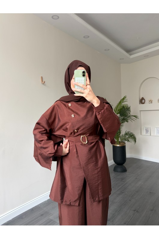 40718 - Volan Detaylı İkili Takım Kahverengi̇