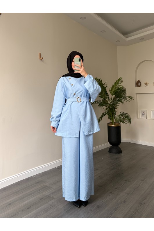 40718 - Volan Detaylı İkili Takım Mavi̇