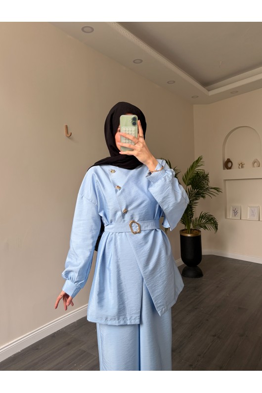 40718 - Volan Detaylı İkili Takım Mavi̇