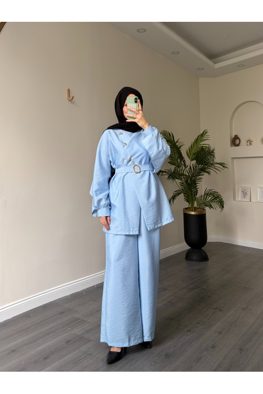 40718 - Volan Detaylı İkili Takım Mavi̇